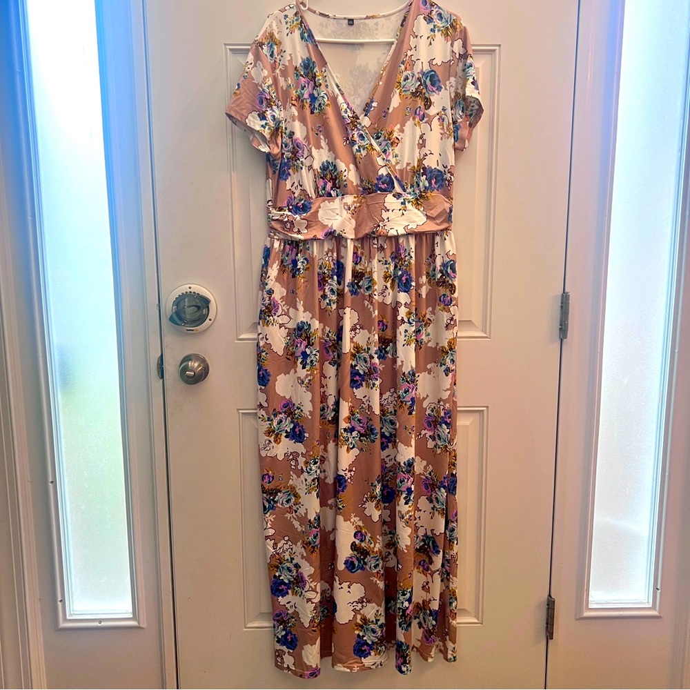 Women’s maxi dress
